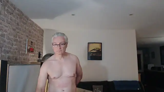 Snapshot of Goduleur69 chatting on November 2025 05:15:02 PM Goduleur69 online show from November 2025 05:15:02 PM