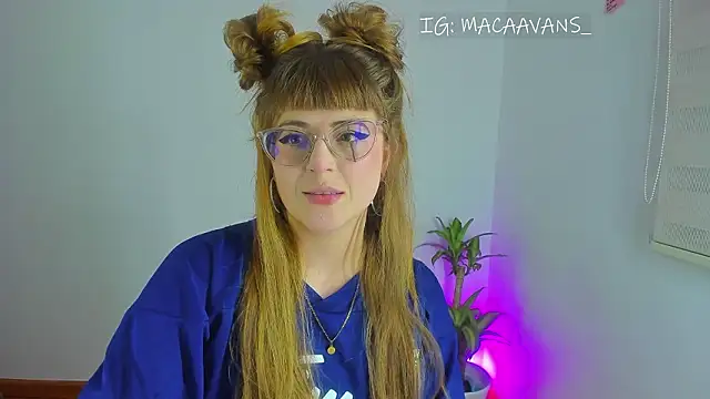 Snapshot of tekila__ chatting on February 2026 01:06:02 AM tekila online show from February 2026 01:06:02 AM