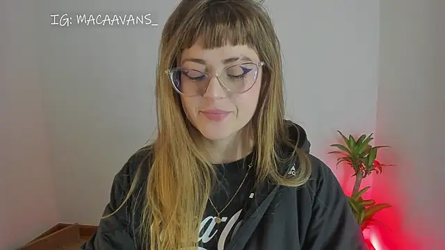 Snapshot of tekila__ chatting on March 2026 11:01:01 PM tekila online show from March 2026 11:01:01 PM