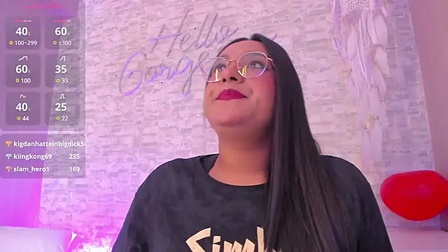 Snapshot of ellamontoya chatting on February 2025 04:32:02 AM ellamontoya online show from February 2025 04:32:02 AM
