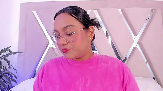 ellamontoya online show from March 2026 11:58:02 AM