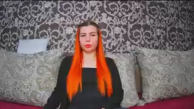 ElllaNuar online show from November 2025 03:18:02 AM