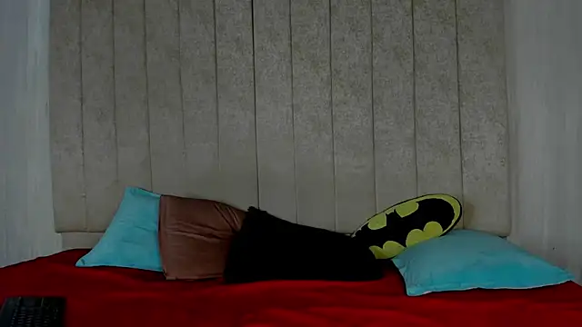 Mateo Reales online show from February 2026 06:36:02 PM