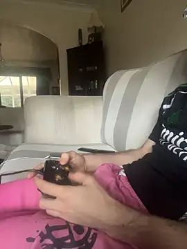 EE123458 online show from November 2025 03:01:01 PM