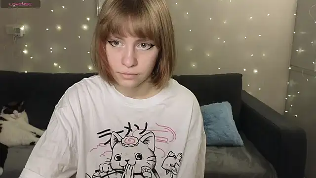 HermioneHHH online show from December 2024 07:45:01 PM