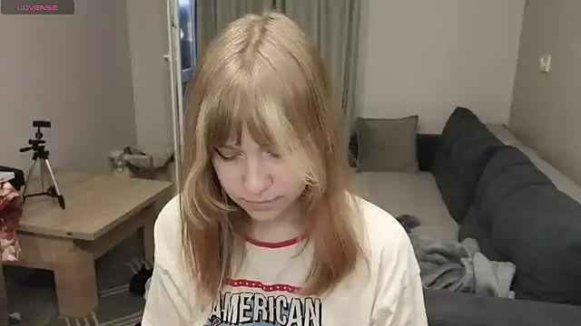 HermioneHHH online show from January 2026 03:28:01 PM