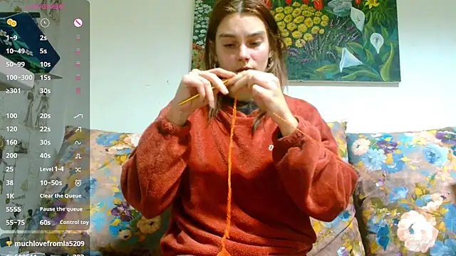 Snapshot of Sophie_Bell chatting on March 2025 10:28:02 PM Sophie Bell online show from March 2025 10:28:02 PM