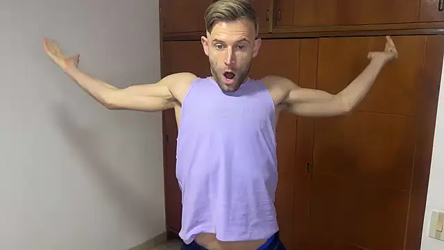 aquilesmade online show from December 2024 04:50:01 PM