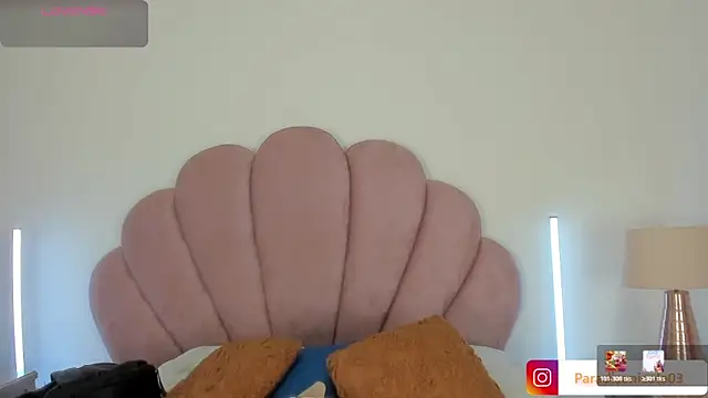 Nicole Paradise online show from June 2026 12:58:02 PM