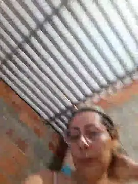 Mia-funny20 online show from May 2026 08:04:02 PM