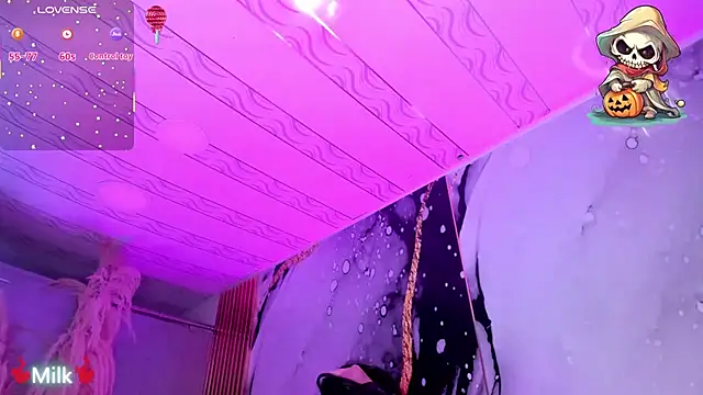 Snapshot of emma__cute__ chatting on October 2025 10:57:02 AM emma cute online show from October 2025 10:57:02 AM