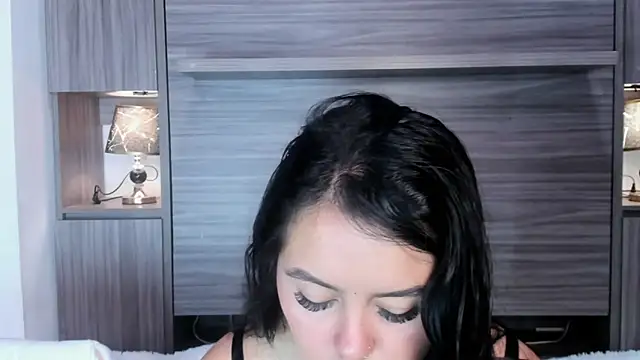valerymeyerr online show from May 2026 11:59:02 AM