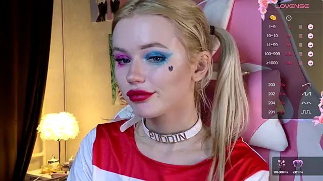 LexieLoree online show from December 2024 06:36:01 AM