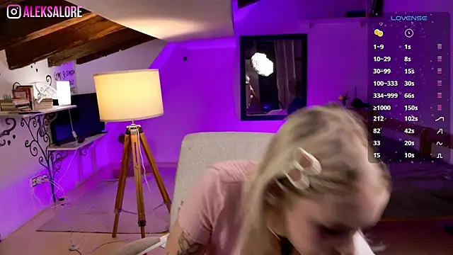 LexieLoree online show from September 2025 03:06:02 AM