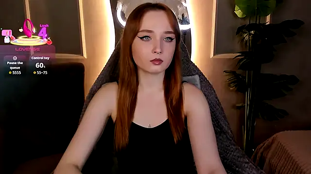 Emma Chery online show from October 2025 05:37:01 AM