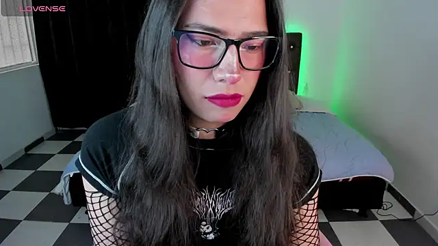 Snapshot of paula_kawaiifu_ chatting on January 2025 06:21:01 PM paula kawaiifu online show from January 2025 06:21:01 PM