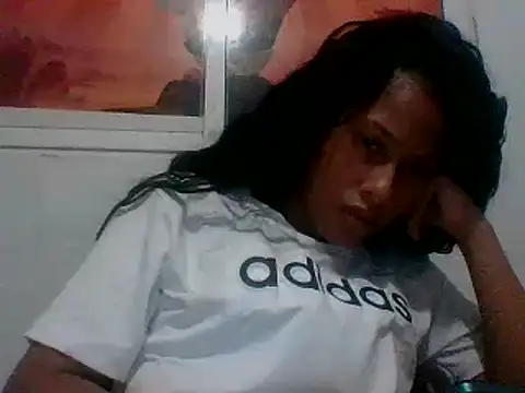 Snapshot of Kitra_New chatting on February 2025 03:23:02 AM Kitra New online show from February 2025 03:23:02 AM