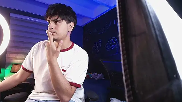 Snapshot of thiago_rockwelll chatting on March 2026 03:30:02 AM thiago rockwelll online show from March 2026 03:30:02 AM