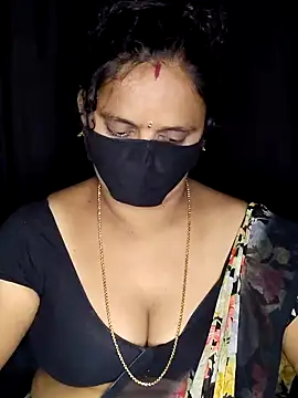 vintage-vibs online show from October 2025 05:41:02 AM