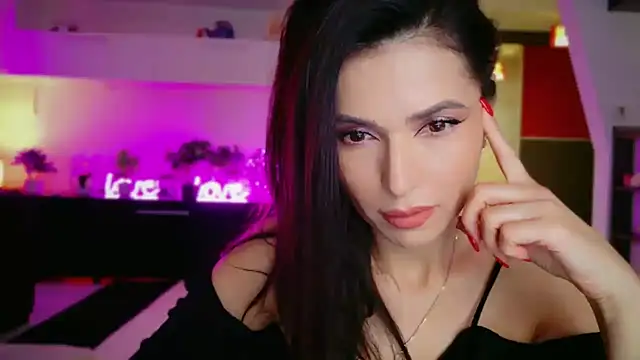 Snapshot of MissSmiley26 chatting on December 2025 09:21:01 PM MissSmiley26 online show from December 2025 09:21:01 PM