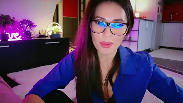 Snapshot of MissSmiley26 chatting on January 2026 09:18:02 PM MissSmiley26 online show from January 2026 09:18:02 PM