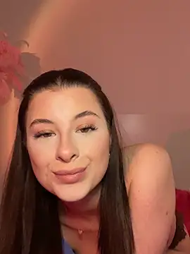 Snapshot of Mia-Minou chatting on February 2026 04:25:02 PM Mia-Minou online show from February 2026 04:25:02 PM