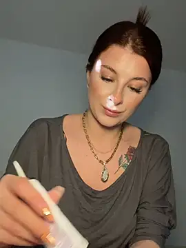 Snapshot of Mia-Minou chatting on March 2026 02:54:01 PM Mia-Minou online show from March 2026 02:54:01 PM