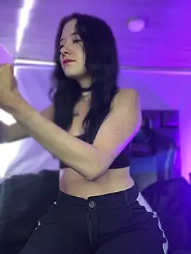 Isabella 21x online show from June 2026 01:20:02 PM