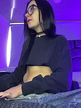 Isabella 21x online show from June 2026 12:53:02 PM
