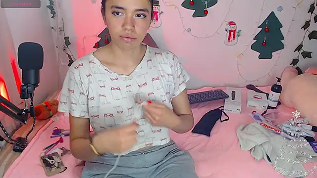 sophie north online show from December 2024 03:26:01 PM