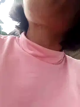 Snapshot of Aninyin22 chatting on January 2025 01:30:01 AM Aninyin22 online show from January 2025 01:30:01 AM