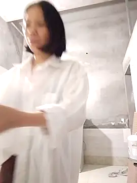 Snapshot of Aninyin22 chatting on January 2025 10:26:01 PM Aninyin22 online show from January 2025 10:26:01 PM