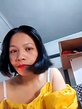 Snapshot of Aninyin22 chatting on February 2025 12:04:01 AM Aninyin22 online show from February 2025 12:04:01 AM