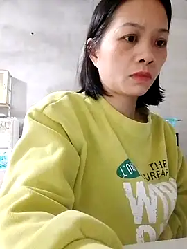 Snapshot of Aninyin22 chatting on February 2025 07:06:02 AM Aninyin22 online show from February 2025 07:06:02 AM