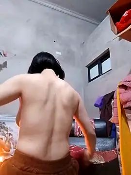 Snapshot of Aninyin22 chatting on February 2025 11:19:02 PM Aninyin22 online show from February 2025 11:19:02 PM