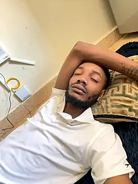 Snapshot of Dawi3 chatting on September 2025 06:58:02 AM Dawi3 online show from September 2025 06:58:02 AM