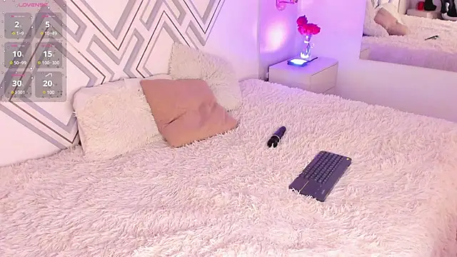  CurlyGirl  online show from March 2025 10:45:02 PM