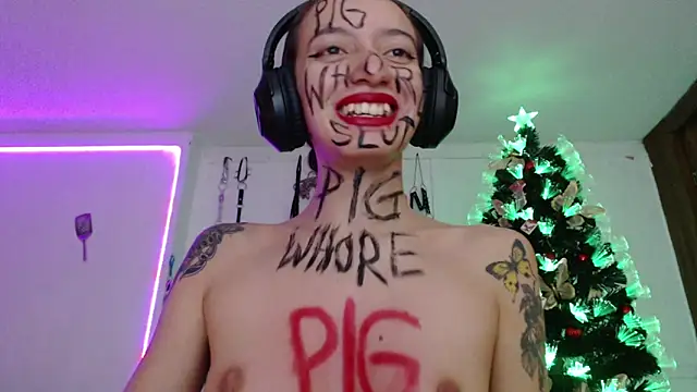 Eloise-brown online show from December 2024 11:56:01 PM