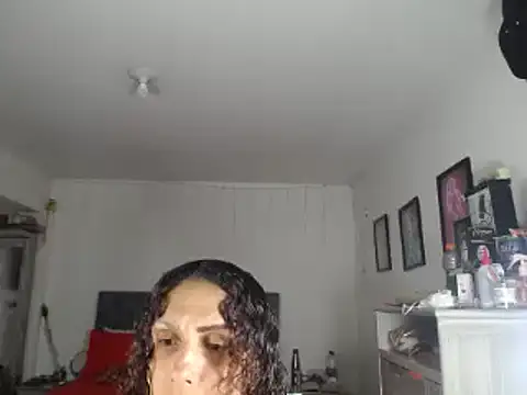 Snapshot of Corina_hot chatting on December 2024 08:50:01 PM Corina hot online show from December 2024 08:50:01 PM