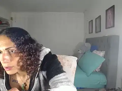 Snapshot of Corina_hot chatting on March 2025 11:31:01 PM Corina hot online show from March 2025 11:31:01 PM