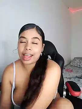 Fanny Klean online show from March 2025 03:45:01 AM