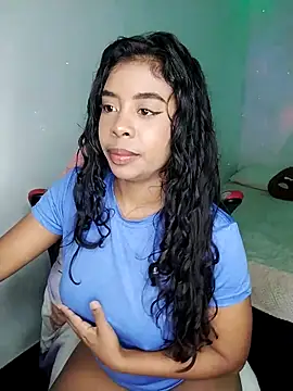 Fanny Klean online show from October 2025 04:18:02 AM