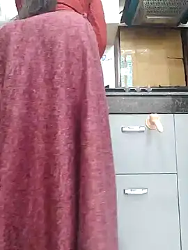 Snapshot of Manpreet_kaur21 chatting on December 2024 12:49:02 PM Manpreet kaur21 online show from December 2024 12:49:02 PM