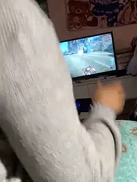 KimiAqua online show from December 2024 07:49:02 PM