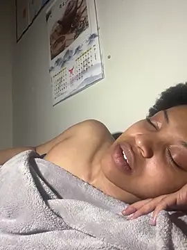 KimiAqua online show from February 2025 12:35:02 AM