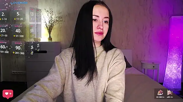 Snapshot of VioletCatt chatting on January 2025 06:35:02 AM VioletCatt online show from January 2025 06:35:02 AM