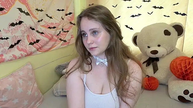 Sellya Houston online show from October 2025 09:00:02 AM