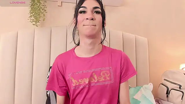 Mia thompson 19 online show from November 2025 07:49:02 PM