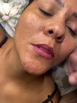 Snapshot of mayemarc chatting on March 2026 06:23:02 PM mayemarc online show from March 2026 06:23:02 PM