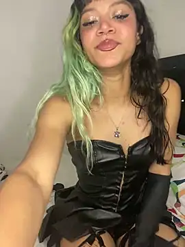 Charlotte Martinez online show from March 2025 03:22:02 AM